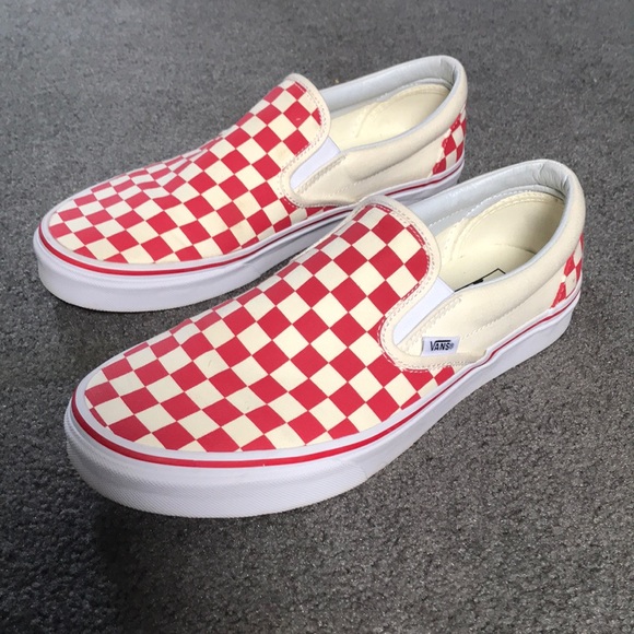 vans red checkered slip on